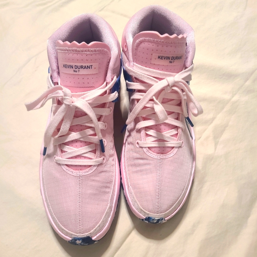 Nike KD 13 'AUNT PEARL